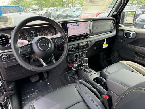 2025 Jeep Wrangler Rubicon 392