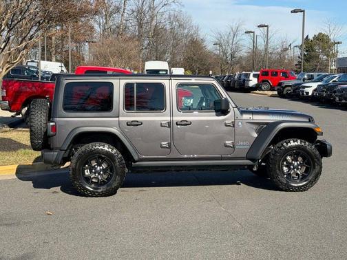 2025 Jeep Wrangler 4xe Sport