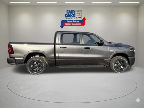 Granite Crystal Clearcoat Metallic 2026 RAM 1500 Big Horn/Lone Star