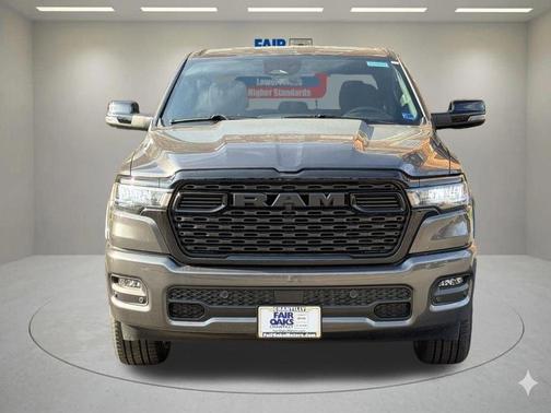 Granite Crystal Clearcoat Metallic 2026 RAM 1500 Big Horn/Lone Star