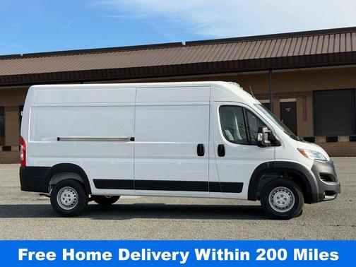 Bright White Clearcoat 2026 RAM ProMaster 2500 High Roof