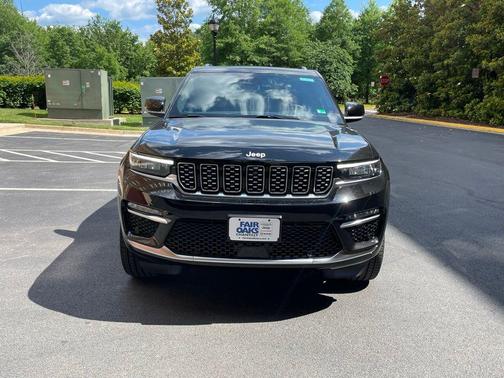2025 Jeep Grand Cherokee Summit