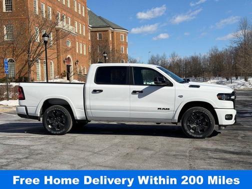 Bright White Clearcoat 2026 RAM 1500 Big Horn/Lone Star