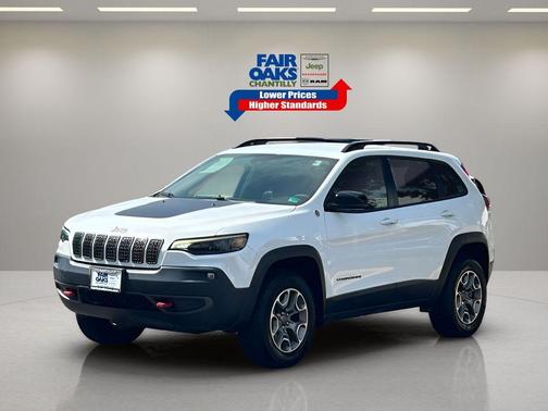 2022 Jeep Cherokee Trailhawk