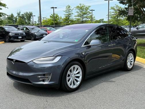 2020 Tesla Model X Long Range