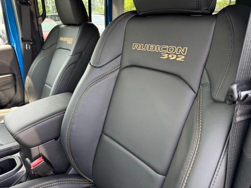 2025 Jeep Wrangler Rubicon 392