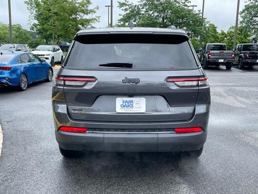 2025 Jeep Grand Cherokee L Laredo