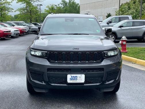 2025 Jeep Grand Cherokee L Laredo
