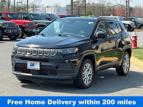 Diamond Black 2022 Jeep Compass Latitude Lux