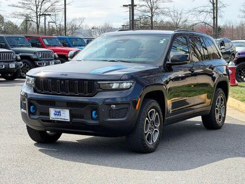 2023 Jeep Grand Cherokee 4xe Trailhawk