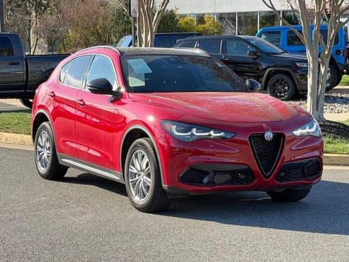 2024 Alfa Romeo Stelvio Base
