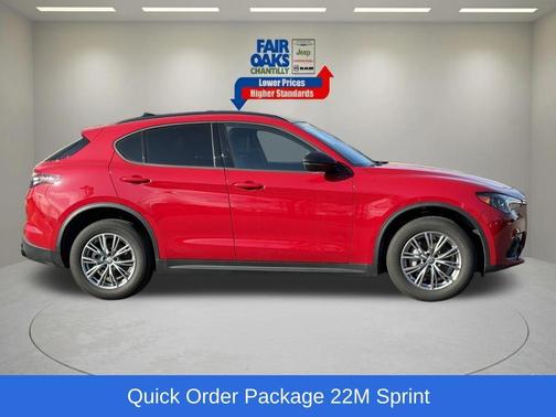 2024 Alfa Romeo Stelvio Base