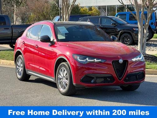 2024 Alfa Romeo Stelvio Base