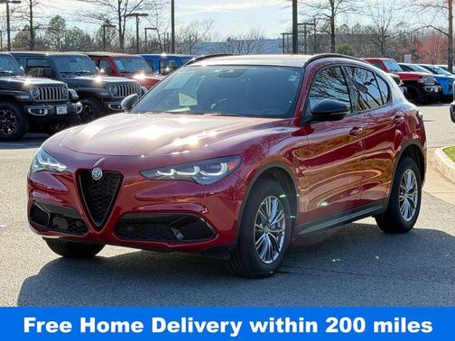 2024 Alfa Romeo Stelvio Base