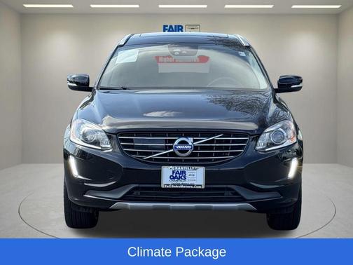 Onyx Black Metallic 2016 Volvo XC60 T6 Drive-E Platinum