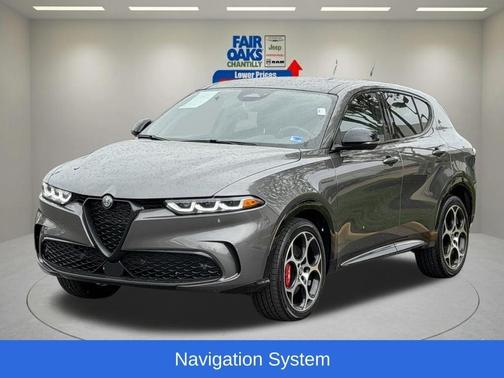 2025 Alfa Romeo Tonale Base