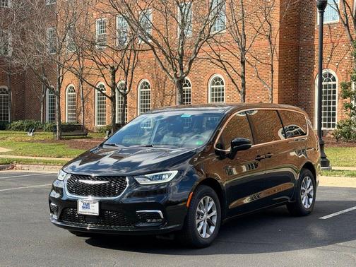 2026 Chrysler Pacifica Limited