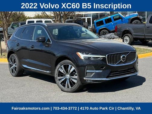 2022 Volvo XC60 B5 Inscription