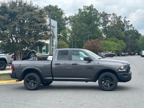 2022 RAM 1500 Classic SLT
