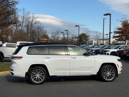 2024 Jeep Grand Cherokee L Summit