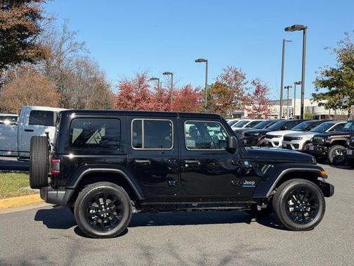 2025 Jeep Wrangler 4xe Sahara