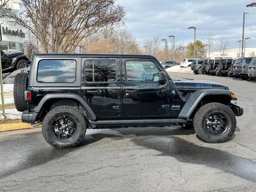 2025 Jeep Wrangler 4xe Sport