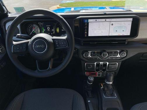 2025 Jeep Wrangler 4xe Sport