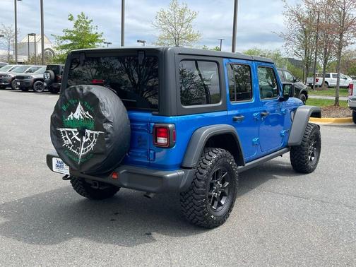 2024 Jeep Wrangler Sport