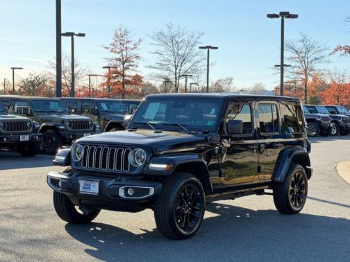 2025 Jeep Wrangler 4xe Sahara