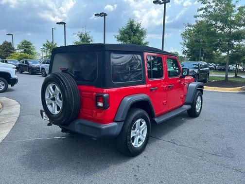 2022 Jeep Wrangler Unlimited Sport