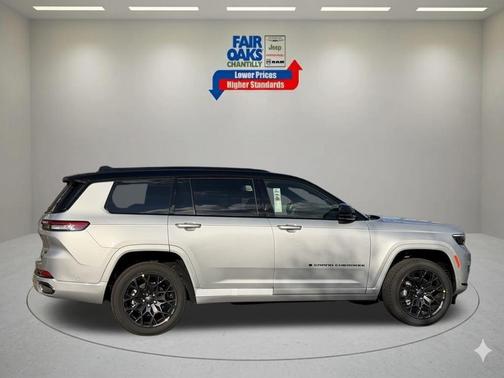 Silver Zynith 2025 Jeep Grand Cherokee L Summit