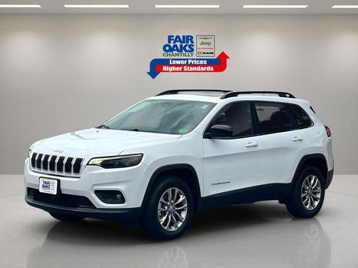 2022 Jeep Cherokee Latitude Lux