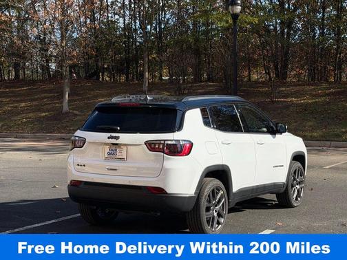 Bright White Clearcoat 2026 Jeep Compass Limited