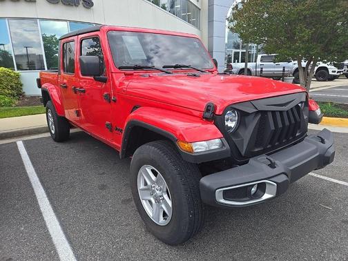 2022 Jeep Gladiator Sport