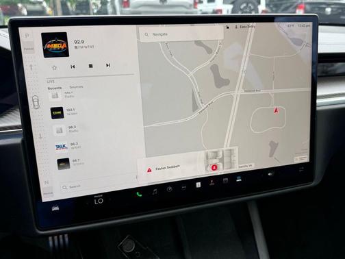2021 Tesla Model S Plaid