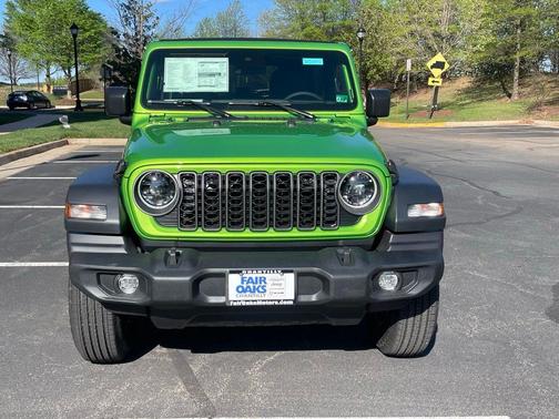 2025 Jeep Wrangler Sport