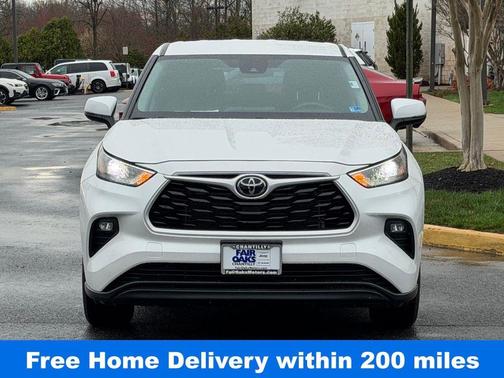 Wind Chill Pearl 2024 Toyota Highlander LE