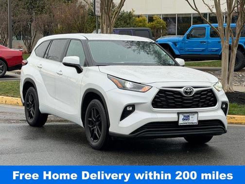 Wind Chill Pearl 2024 Toyota Highlander LE