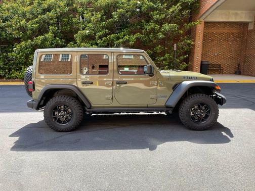 2025 Jeep Wrangler 4xe Sport