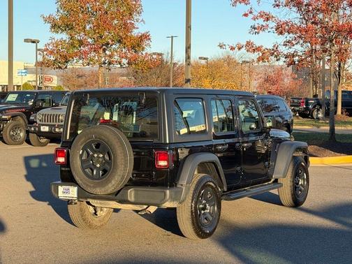 2024 Jeep Wrangler Sport