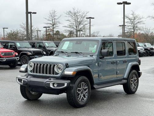 2024 Jeep Wrangler Sahara