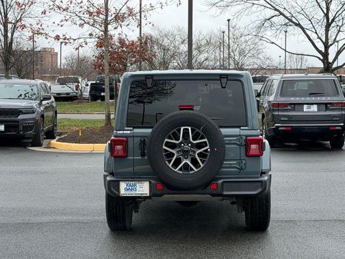 2024 Jeep Wrangler Sahara