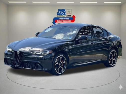 Vulcano Black Metallic 2024 Alfa Romeo Giulia Veloce