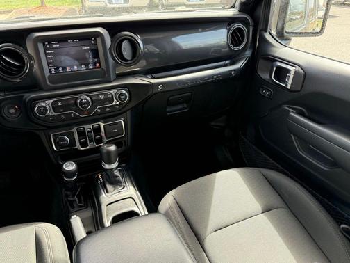2022 Jeep Wrangler Unlimited Sport Altitude