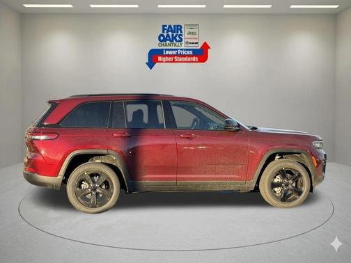 Velvet Red Pearlcoat 2025 Jeep Grand Cherokee Limited