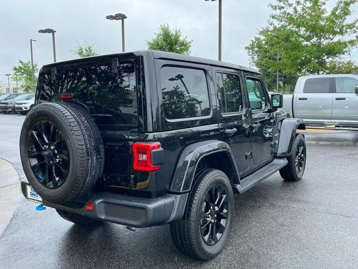 2022 Jeep Wrangler Unlimited 4xe Sahara