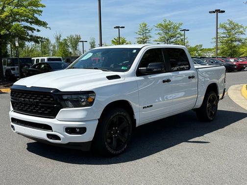 2024 RAM 1500 Big Horn/Lone Star