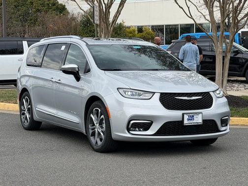 2026 Chrysler Pacifica Pinnacle