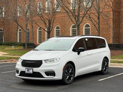 2026 Chrysler Pacifica Limited