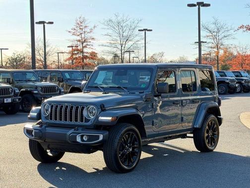 2025 Jeep Wrangler 4xe Sahara